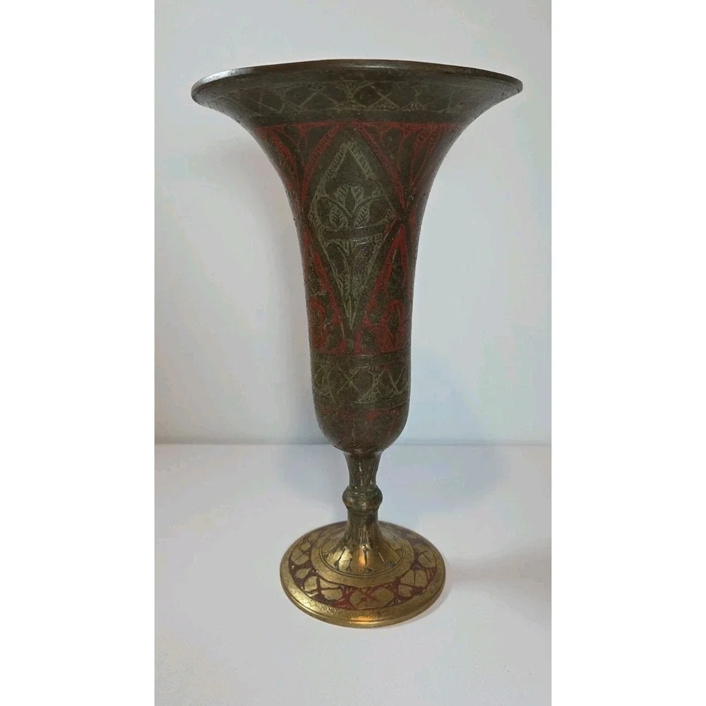 Vintage Brass Etched & Hand Painted Trumpet Styled Vase Made in‎ India